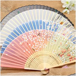 Party Favor Bamboo Flower Fold Fan ślub chiński styl Silk Fan Dzieci Antyczne składanie prezent Vintage Dostawa dostawa DHC8F
