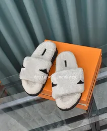 Slides de luxo Designer Chinelos Senhoras Moda Lã Pele Fofo Peludo Letras Quentes Sandálias Sapatos de Inverno Feminino Confortável Chinelo Fuzzy para Homens Mulheres com Caixa