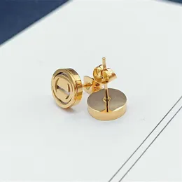 Guld Titanium Steel Liten Double Letter G Stud Charm Fashion Light Luxury All-Match Ladies Earrings Jewelry Party Gift209u