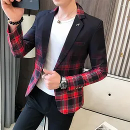 Mäns kostymer 2023 Spring och Autumn Fashion Contrast Color Plaid Men Blazer Slim Fit Splicing Korean Casual Handsome Small Suit Red Grey