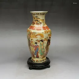 Wazony Znakomity stara chińska porcelanowa ręcznie malowana kimono kosmetyczne garnki Vase 8069