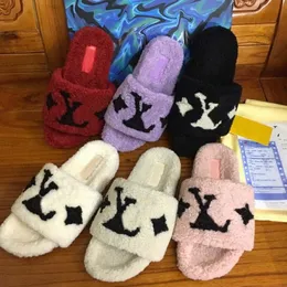 Deluxe Slide Kapcieczki wełna żeńska Slipper ciepło komfort luksusowe słodkie buty klapki klapki slajdy slajdy kobiety zimowe futrzone furfy faux fur jesień matowy f6hw#