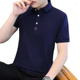 Polos para hombres Camisa polo de moda para hombre Conjunto de solapa de manga corta de verano Cabeza delgada Botones de color sólido Camiseta transpirable Ropa casual para hombres