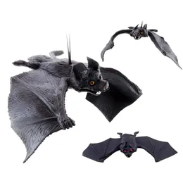 Andra festliga festförsörjningar Halloween Artificial Funny Pendant Simulation Bat Haunted House Party Trick Toy For Halloween Ornament Party Props 231019