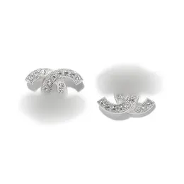 Fashion Stud Earrings Woman Designer Earring Multi Colors C Letter Jewelry Women Diamond Wedding Giftsq4