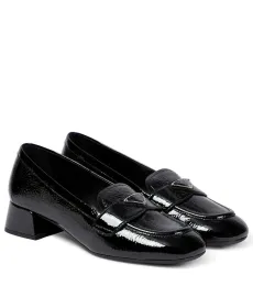 Designer loafers kvinnor klär skor lyx charms gå mockasin mocka kalvskinn platt häl mandel form tår eu35-40 med låda casual