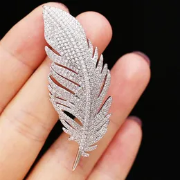 Spille Spille Cristallo bianco Grande piuma per le donne Strass Bouquet da sposa Gioielli Bellissime spille Regalo Broche Femme Bijoux De274G