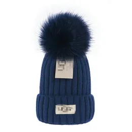 새로운 패션 인기 니트 모자 럭셔리 비니 캡 겨울 유니esex 수 놓은 로고 ug 울 블렌드 모자 G-6