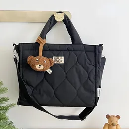 DIAPER Väskor Baby Nappy Bag Mommy For Borns barnvagn Saker Kvinnor Handväskor Aktivitet Gear Mother Kids 231019