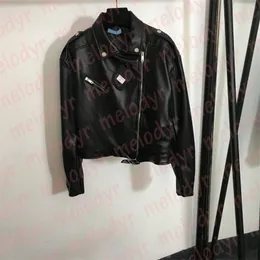 Giacca in pelle di lusso da donna Nera in PU Lettera Capispalla Designer Triangolo Giacca da moto Streetwear Abbigliamento da donna