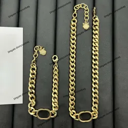 Fashion jewelry necklace Double Letter Vintage Necklace for Women Heavy Industry Light Luxury Small Exaggerate Style Bracelet Set Street Gold Chain