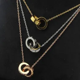 Gioielli in acciaio al titanio intero Collana con doppio anello con diamanti quadrati Moda modello unghie selvagge doppio anello con diamante rotto clavicola233S