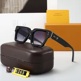 2023 Damen Sonnenbrille Designer Mode für Männer Frau Luxus Metall Vintage Sonnenbrille Sommer Herren Stil Quadratische Sonnenbrille Mann UV 400 Objektiv mit Originalverpackung
