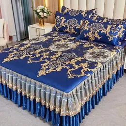 Sängkjol 3st/parti dubbelsidan Set Classic Lace Royal Blue Bed Sheet Bed Kjol Machine Washable Wedding Bed Bread Madrass Cover 231019
