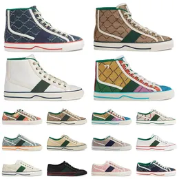 2024 OG Original Tennis 1977 Canvas Shoes Sneaker Womens Designer Shoes Plate-Forme Green and Red Web Stripe Rubber Sole Luxurys Stretch Cotton Low Des Chaussures