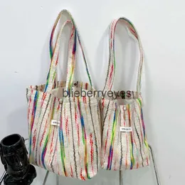 Sacs à bandoulière Rainbow Stripe Sac à bandoulière pour femme Design coloré Femme Sacs fourre-tout décontractés Sacs à main sous les bras Grande capacité Dames Shopping Bagblieberryeyes