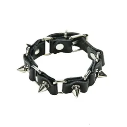 JettingBuy 1pc Cool Wolf Tooth Bangle Fashion Gothic Metal Cone Stud Spikes Rivet Leather Wristband Men Punk Style216w