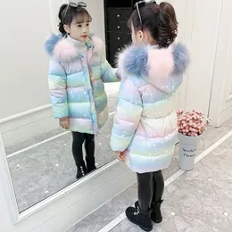 ダウンコート冬の女の子のコートファッション光沢のあるアウターウェアの十代の若者たちは暖かいジャケットを厚くします