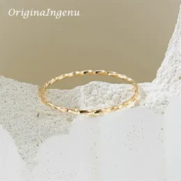 Alyanslar 14K Altın Dolgulu İnce Bant Halkası El yapımı minimalizm yüzüğü Dainty Women Mücevherleri Su geçirmez Mücevher Eşik Dirençli Yüzük 231020