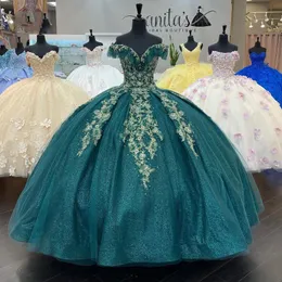 Emerald Green V-Neck Shiny Quinceanera Dress Ball Suknia Koronkowe cekiny Aplikacje Frezowanie suknia imprezowa Vestido de 15 anos