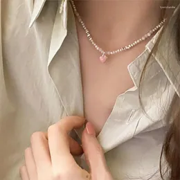 ペンダントネックレス韓国のシンプルなエレガントな模倣真珠の愛のハートビーズネックレス女性ウェディングジュエリーのための甘いヴィンテージドリッピングオイル
