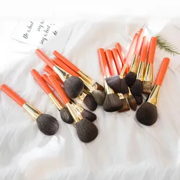 Makeup Tools Professional Handmade Makeup Brushes Soft Blue Squirrel Goat Hair Face Powder Blush Foundation Contour Brush Make Up Brush 231020