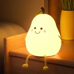 Lampor nyanser LED Night Light Pear -formade USB uppladdningsbar sovrum sömn silikon lampdekoration för barn baby gåva dropship 231019