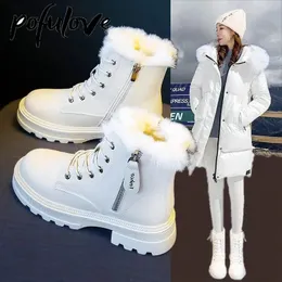Boots Snow Boots Plush Warm Medium Boots Women's Black and White Winter Thickened Warm Snow Flat Shoes Zapatos Mujer 231019