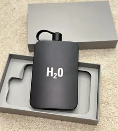 Chaleira de copo de água de designer de alta qualidade H20 chaleira esportiva de aço inoxidável 500ML design exclusivo senso de limpeza limpa na mão delicada panela de vinho pequena