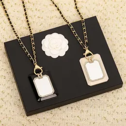 Pendant Necklaces 2022 Brand Fashion Jewelry Women Gold Color Black White Mirror Leather Chain Necklace Big Fine Top Quality Luxur228I