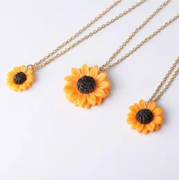 Anhänger Halsketten 5 teile/los Sonnenblumen Halskette Kleine Gänseblümchen Blumen Charme Für Frauen Jewerly 50 cm