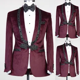 Burgundy Velvet Suits For Men Slim Fit Beading Prom Party Wedding Groom Tuxedos 2 Pcs Fashion Costume Homme Blazer Black Pants