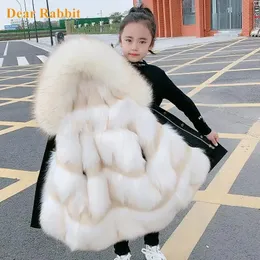 다운 코트 2023 패션 겨울 어린이 가짜 모피 코트 아이 소년 소녀 여자 옷 의류 두꺼운 따뜻한 재킷 외부웨어 파카 스노우 슈트 231020