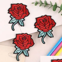 Noções de rosas vermelhas bordadas em ferro para costurar roupas, vestido, chapéu, calças, sapatos, decoração de costura, artesanato diy, reparo, entrega direta