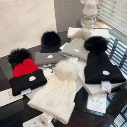 Stilista MONCLiR 2023 Autunno/Inverno Nuovo cappello lavorato a maglia Cappello lavorato a maglia di lusso Sito ufficiale Versione artigianale 1:1 Ultima moda