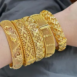 Bangle Women's Hand Armband Gold Color Exquisite Wide Geometric Wristband Pulsera Femme Wedding Bridal Jewlery