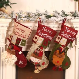 Yeni Noel dekorasyonları, keten baskı, yaratıcı karikatür, üç boyutlu yaşlı Noel çorapları, hediye çantaları, keten çoraplar