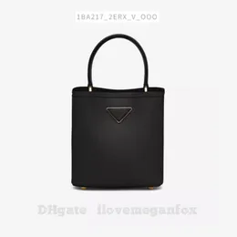 Bolsas de grife de luxo moda feminina panier couro pequena bolsa de moda sacos crossbody sacos de ombro preto vermelho número do item: 1ba217_2erx_voo