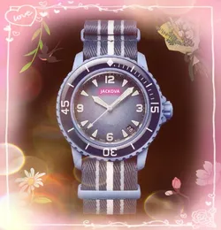 Crime Premium Mens Womens Watches 40 mm kwarc i mechaniczny ruch rdzenia męski zegar czasowy zegarek nylonowy pasek szafirowy szklany na rękę