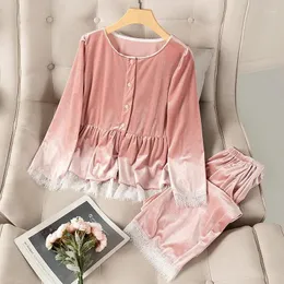 Kadın pijama sonbahar kış kadife 2pcs pijamalar set kadın seksi pembe dantel trim pijama dökme femme gevşek gündelik ev aşınma salonu giyim