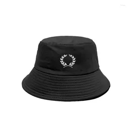 Berets 2023 Sprzedawanie ucha pszennego Laurel Cool Outdoor Sun Hat Fashion Mężczyźni i kobiety z tym samym wiadrem z basenu