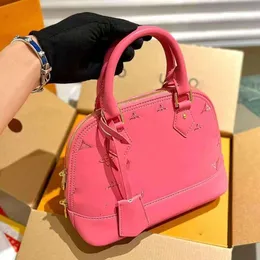 2023 Bolsas de Ombro Luxery Tote Bag Designer Bag Letra V Pequeno Shell Bag Mulheres Moda Bolsa De Couro Estilo Clássico Simples em Várias Cores