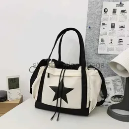 Axelväskor Personliga kvinnors kroppsväska Stil Stor kapacitet Par Soulder Bag Ny Nylon Handväska Lyxig dragkammare och bagstylishdesignerbags