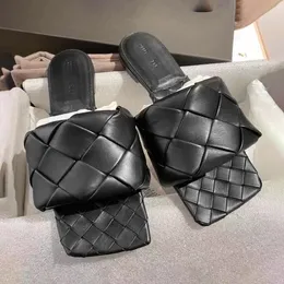 toppkvalitetsdesigner toffel kvinnor sko lyx klassisk lido platt mule intrecciato läder män sandal lammskinn sandal gummi smal hög klack platt lady glid