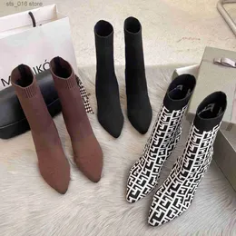 Boots 2023 New Winter Women's Shoes Knitted Mid-calf Socks Boots Pointed Toe Stiletto Elastic Designer Women's Boots T231023