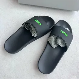 Unisex Lüks Sandal Ünlü Tasarımcı Kadın Mens Slayt Havuz Kauçuk 3D Bej Siyah Mektup Double B Yaz Dışında Kapalı Konfor Düz Slipper