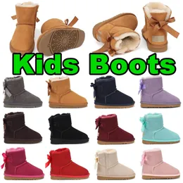 Buty dla dzieci Australia ciepłe buty mini z łukami Ugglie Tellders Boys Treners Designer Designer Treakers Młodzież zimowe buty Bowknot Wysokiej jakości obuwie dziewczęce