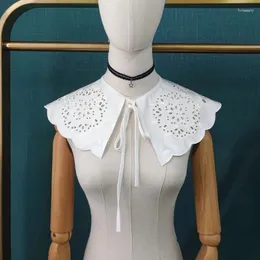 弓のネクタイノベルティビッグラペルフェイクフェイクカラー女性ブラウストップドレス肩ラップショール春秋の偽の襟ベストスカーフ