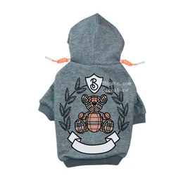 Tasarımcı Köpekler Kıyafet Kış Köpek Giyim Klasik Küçük Ayı Baskılı Köpek Hoodie Pamuk Sonbahar Köpek Sweatshirt Yumuşak Sıcak Sıcak Kazak Soğuk Hava Katları Küçük Köpekler A864