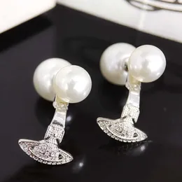 Designer Viviane viviennes westwood Western Empress Dowager Saturn Wears Earrings in Front and Back Pearl Size High-end Design Earrings and Niche Ear Accessories